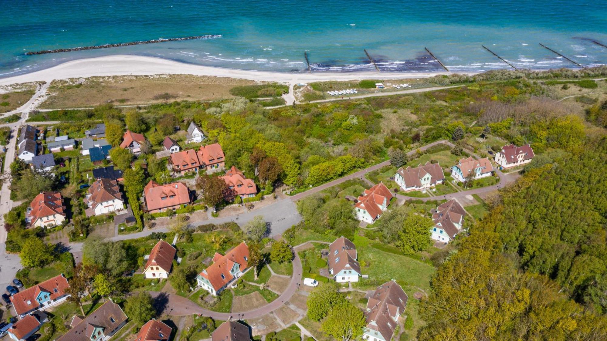 Ferienhaussiedlung Strandperlen Sanddornhof 8A Wustrow  Exteriör bild